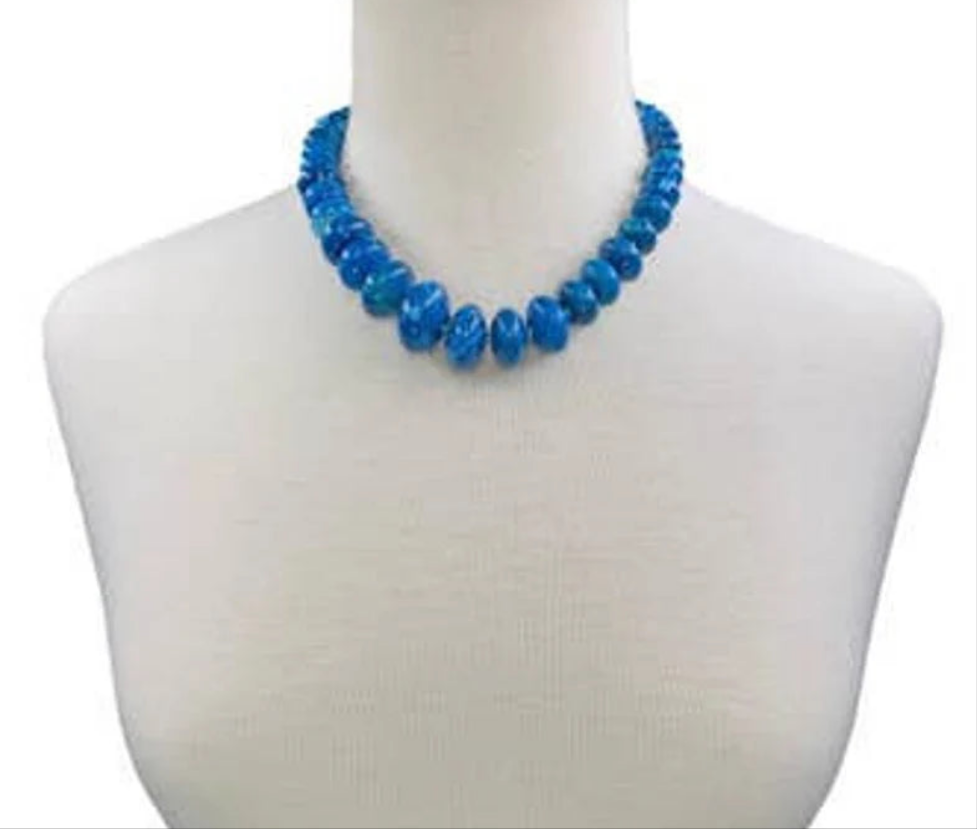 Blue Agate Necklace featuring a natural gemstone known for its spiritual healing properties. This elegant crystal jewelry piece is perfect for women seeking balance and inner peace. The vibrant blue agate pendant adds a calming energy, ideal for daily wear or meditation. Designed for layering or worn as a choker, it’s a meaningful gift for birthdays, wellness lovers, or anyone drawn to the beauty of natural stones.