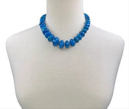 Blue Agate Necklace featuring a natural gemstone known for its spiritual healing properties. This elegant crystal jewelry piece is perfect for women seeking balance and inner peace. The vibrant blue agate pendant adds a calming energy, ideal for daily wear or meditation. Designed for layering or worn as a choker, it’s a meaningful gift for birthdays, wellness lovers, or anyone drawn to the beauty of natural stones.