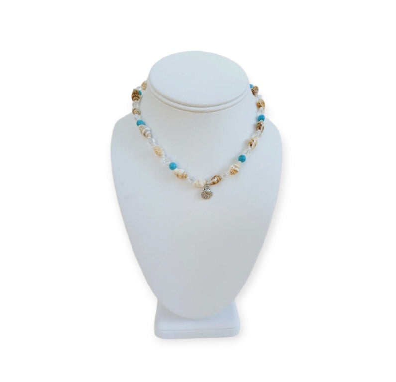 Double layer starfish anklet featuring delicate Miyuki beads, perfect for boho summer jewelry lovers. This adjustable handmade beach anklet combines coastal charm with vibrant colors, ideal for beach vacations, festivals, and everyday wear. A thoughtful gift for her, adding playful seaside vibes and lightweight comfort to any outfit. Stylish and versatile, it’s a must-have accessory for summer and ocean-inspired fashion