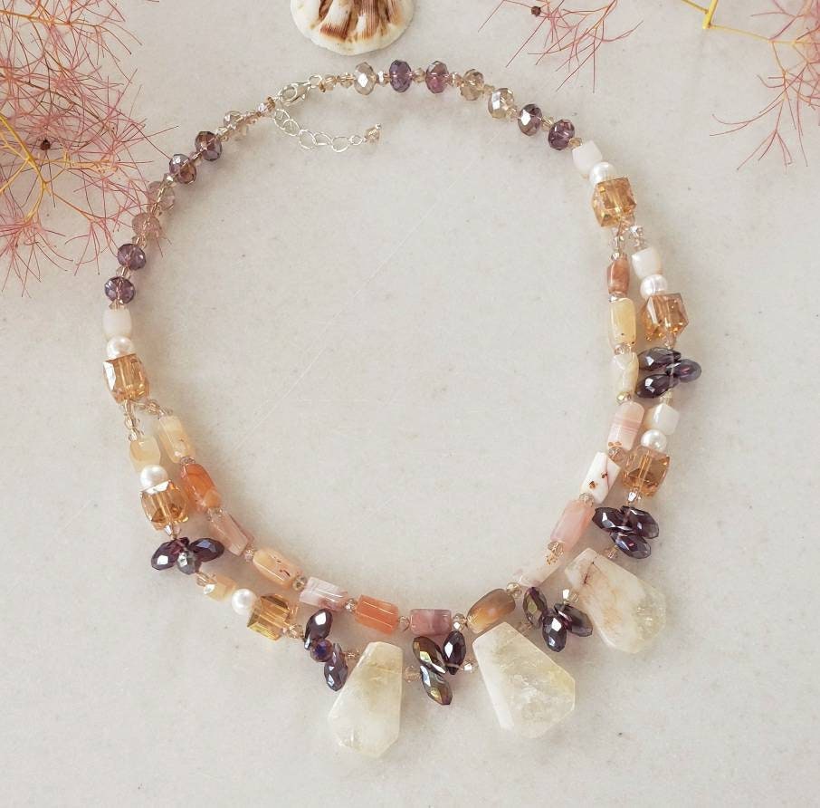 Citrine Necklace featuring light brown Red Agate and Freshwater Pearls in a bold, chunky statement design. This handmade pastel crystal stone necklace for women blends warm, earthy tones with radiant energy, perfect for elevating any outfit. Ideal for spiritual balance, confidence, and style, it’s a unique gift for her that celebrates natural beauty and healing. A striking piece of jewelry for special occasions, everyday wear, or as a thoughtful, one-of-a-kind present.