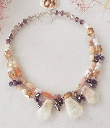Citrine Necklace featuring light brown Red Agate and Freshwater Pearls in a bold, chunky statement design. This handmade pastel crystal stone necklace for women blends warm, earthy tones with radiant energy, perfect for elevating any outfit. Ideal for spiritual balance, confidence, and style, it’s a unique gift for her that celebrates natural beauty and healing. A striking piece of jewelry for special occasions, everyday wear, or as a thoughtful, one-of-a-kind present.