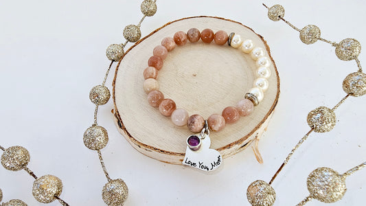 Sunstone Freshwater Pearl Bracelet, a handmade boho jewelry piece combining natural sunstone and delicate freshwater pearls. This elegant women’s bracelet offers a unique blend of warm, glowing stones perfect for everyday wear or special occasions. Ideal as a meaningful gift for mom or Mother’s Day, it symbolizes love, beauty, and positive energy. Stylish and versatile, it complements casual and dressy outfits with effortless charm.