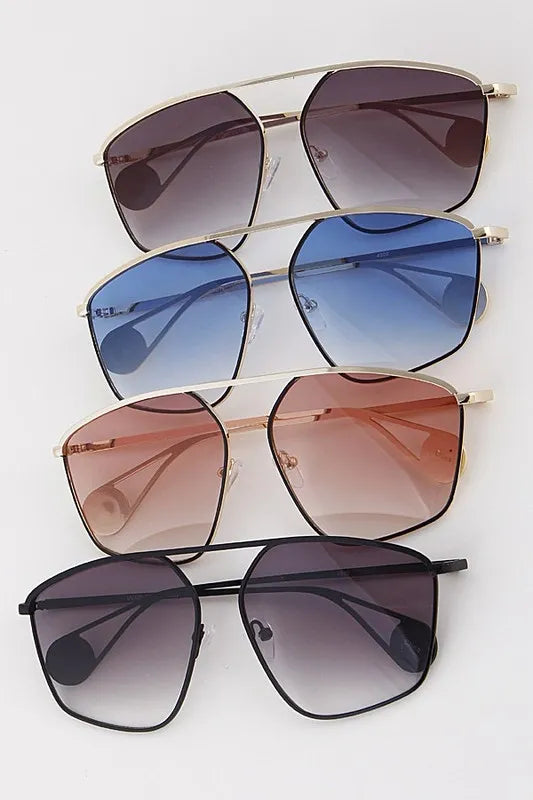 New generation aviator sunglasses designed for both men and women, featuring the classic aviator style with modern updates. These cool, lightweight sunglasses provide full UV protection, combining fashion and function for everyday wear. Perfect for outdoor activities, driving, or casual outings, they offer comfort and durability while maintaining a timeless look. An essential accessory for anyone seeking stylish and protective eyewear.